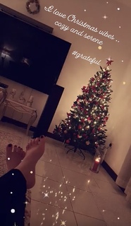 Nisreen Tafish | Actress feet photo 20